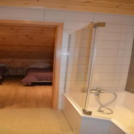 Bien Etre - 150m² - Avec Sauna & Balneo - Les 4 Saisons - De Chalain Chalet
